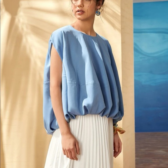 Batwing Sleeve Blouse - Picture 5 of 8